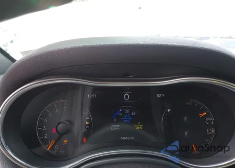 2021 Jeep Grand Cherokee Laredo z USA, uszkodzony, nr VIN 1C4RJFAG9MC541247